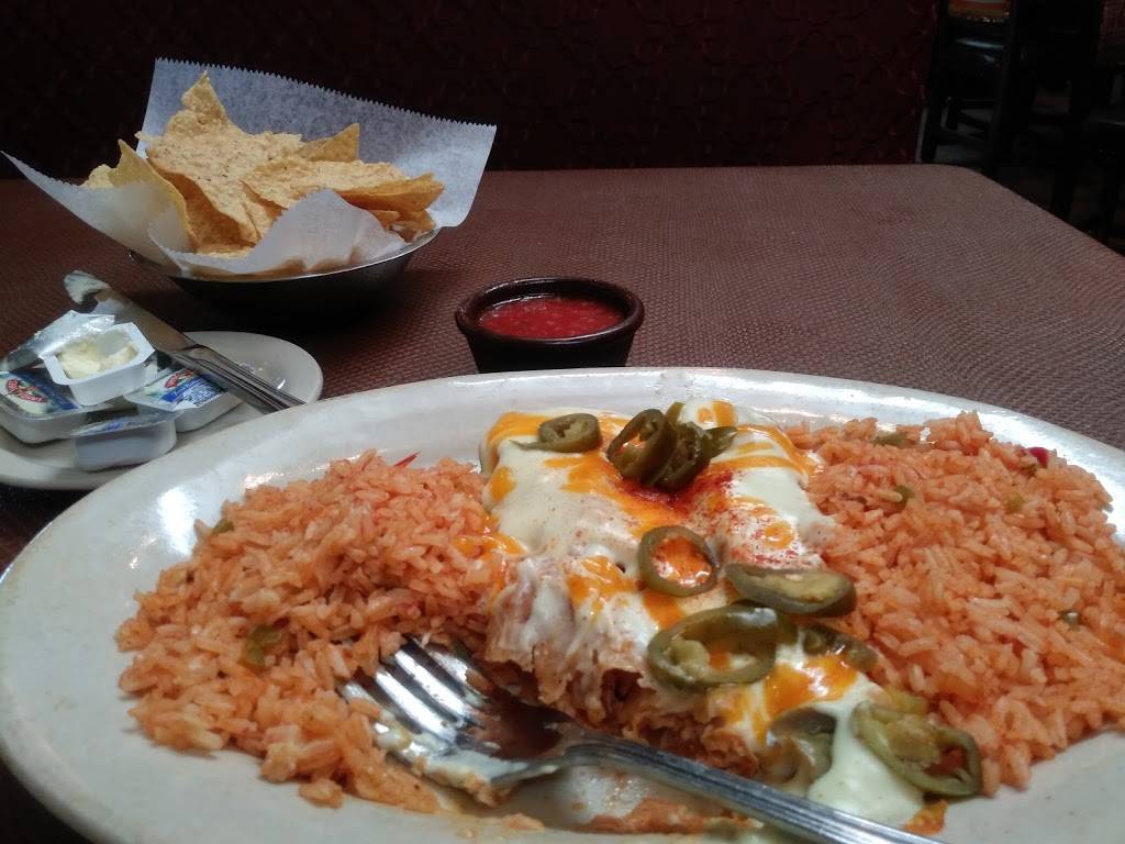 El Fenix | 3904 Towne Crossing Blvd #10, Mesquite, TX 75150, USA | Phone: (972) 279-8900