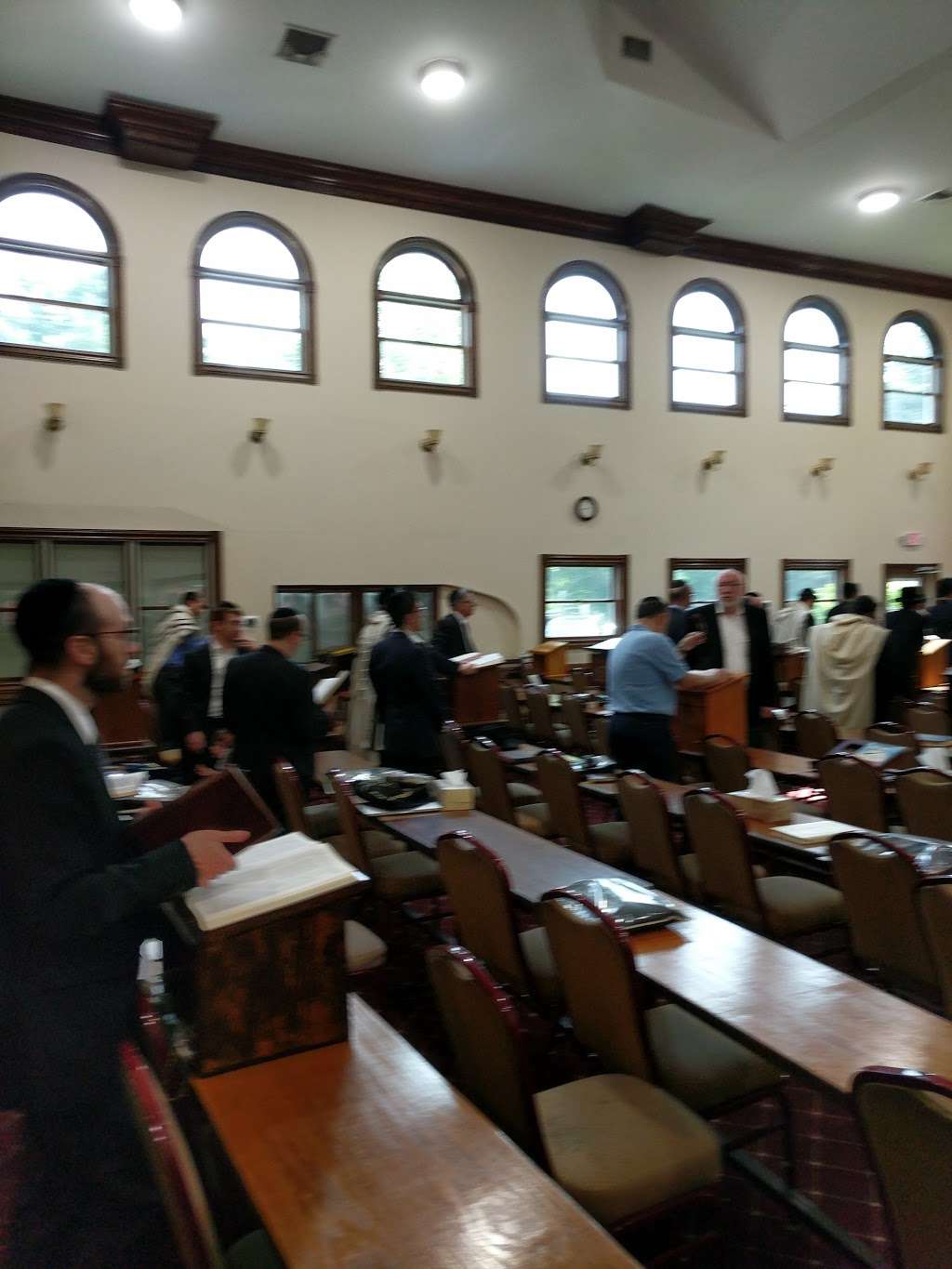 Congregation Ahavas Yitzchok | 73 Forshay Rd, Monsey, NY 10952, USA | Phone: (845) 418-4986