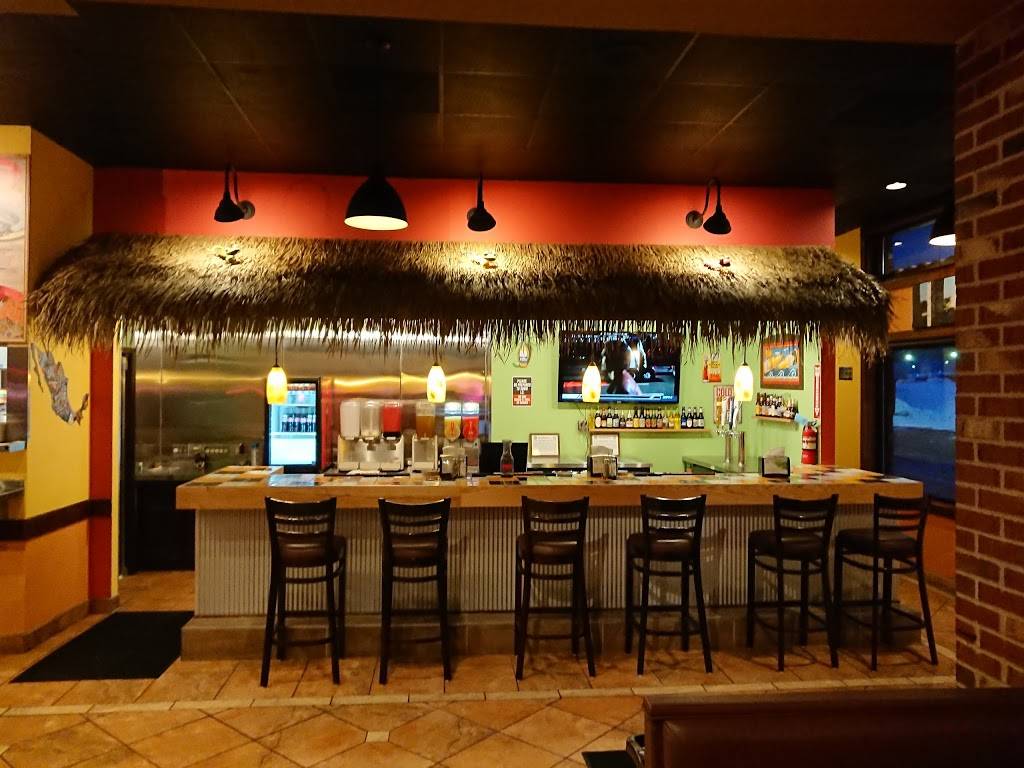 Iguanas Mexican Restaurant & Bar | 76 E Powell Rd, Lewis Center, OH 43035, USA | Phone: (614) 987-7351