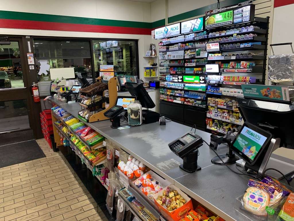 7-Eleven | 1632 Taylor Rd, Port Orange, FL 32128, USA | Phone: (386) 304-0707