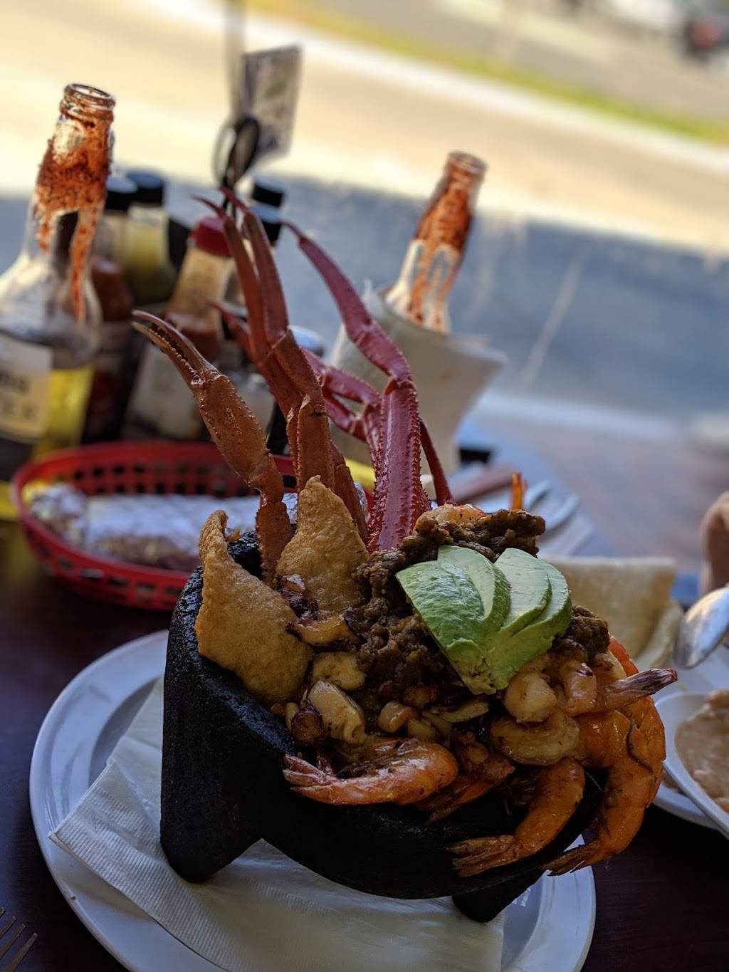 Mariscos El Sushi | 3880 N Cedar Ave, Fresno, CA 93726, USA | Phone: (559) 374-6002