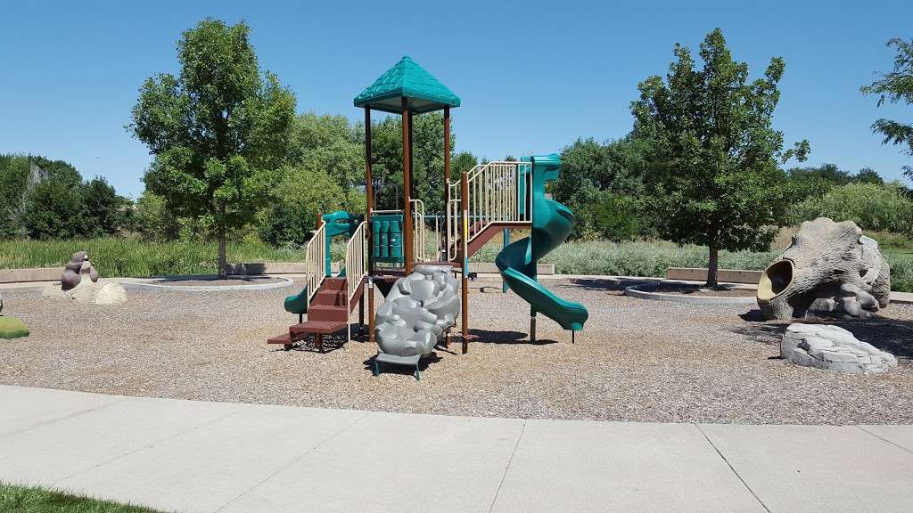 Hutchinson Park | 7201 E Eastman Ave, Denver, CO 80224, USA | Phone: (720) 913-1311