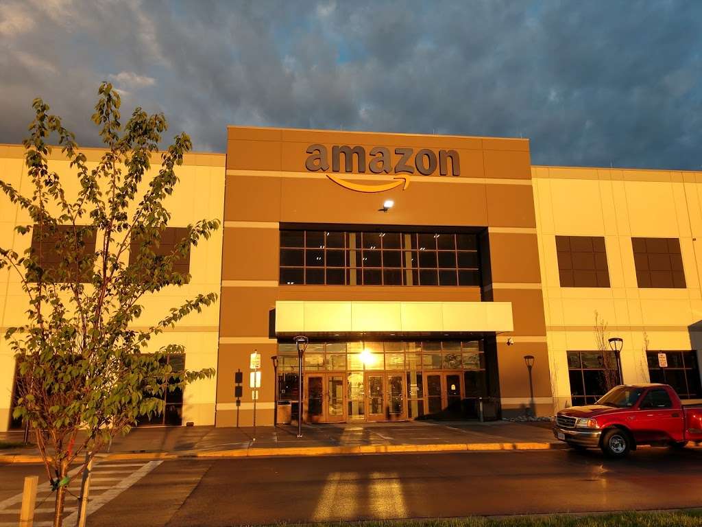 Amazon Fulfillment Center - BWI4 | 165 Business Blvd, Clear Brook, VA 22624, USA | Phone: (540) 678-3000