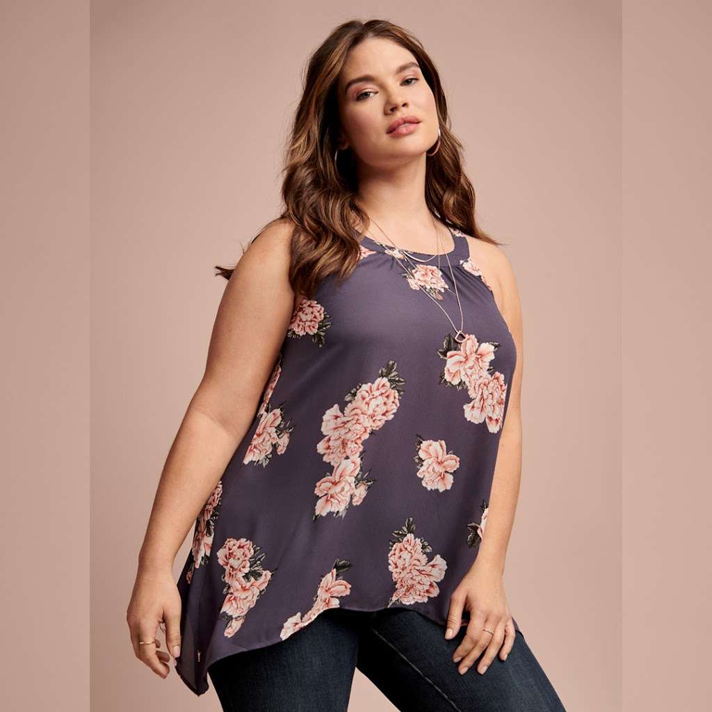 Torrid | 1233 W Avenue P Ste 929, Palmdale, CA 93551, USA | Phone: (661) 265-7600