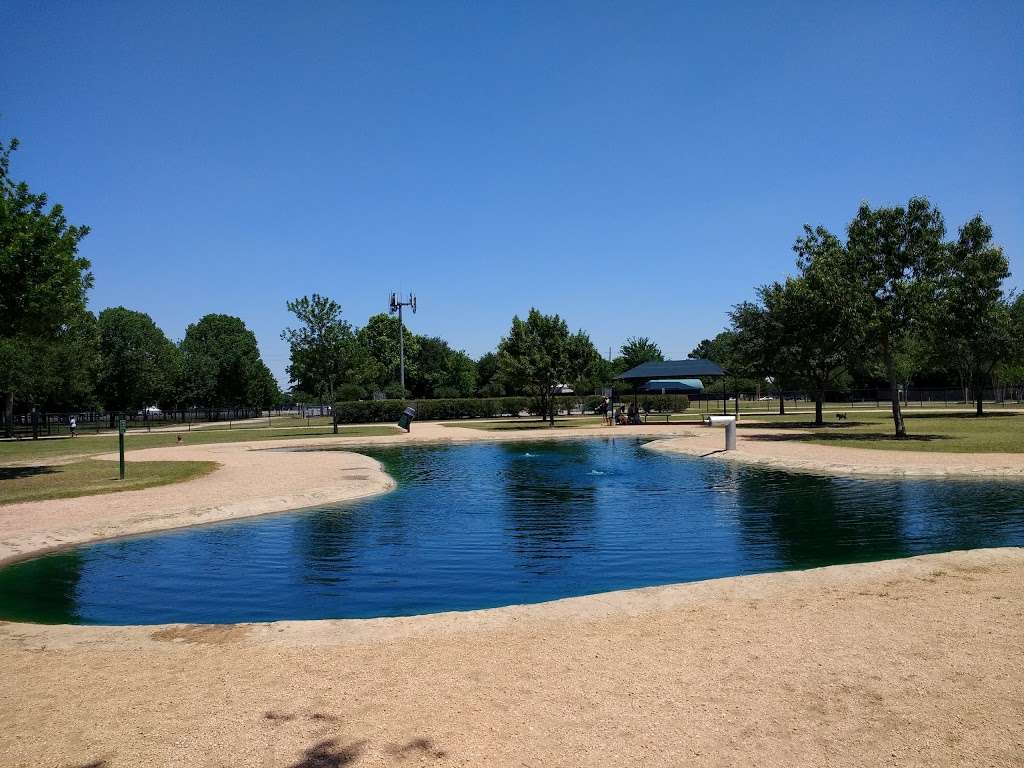 Congressman Bill Archer Dog Park | 3201 Hwy 6, Houston, TX 77084, USA | Phone: (281) 496-2177