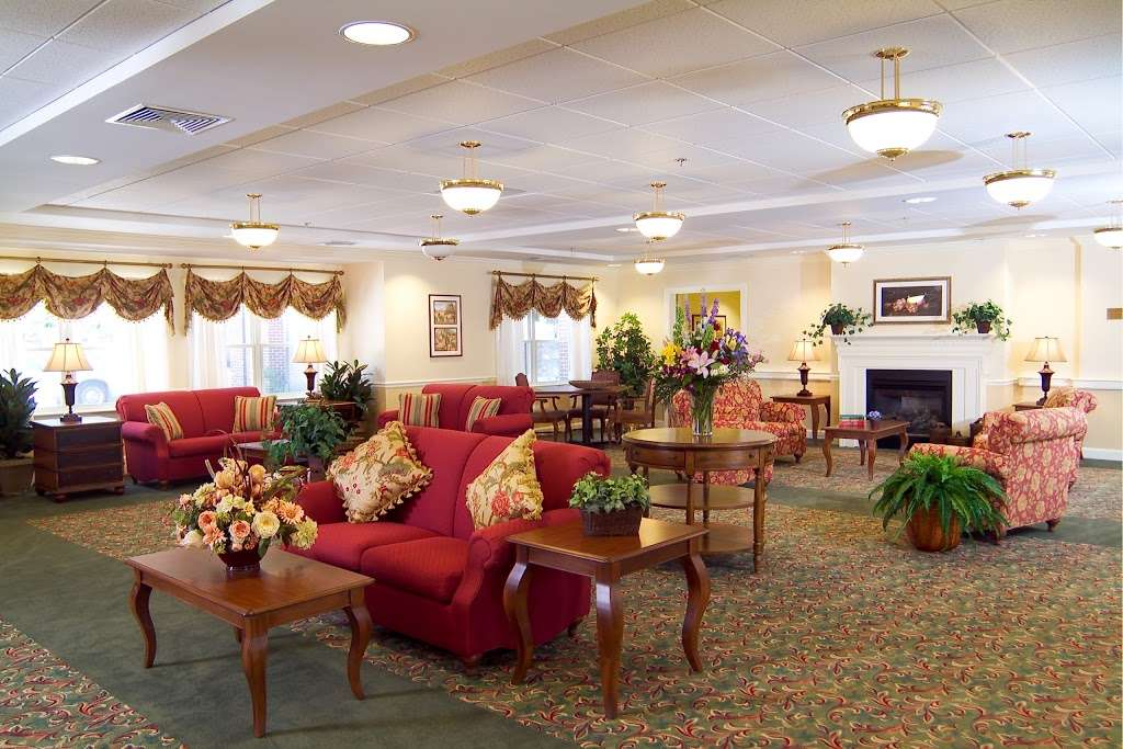 Nashoba Park Assisted Living, A Volunteers of America Senior Com | 15 Winthrop Ave, Ayer, MA 01432, USA | Phone: (978) 772-0707