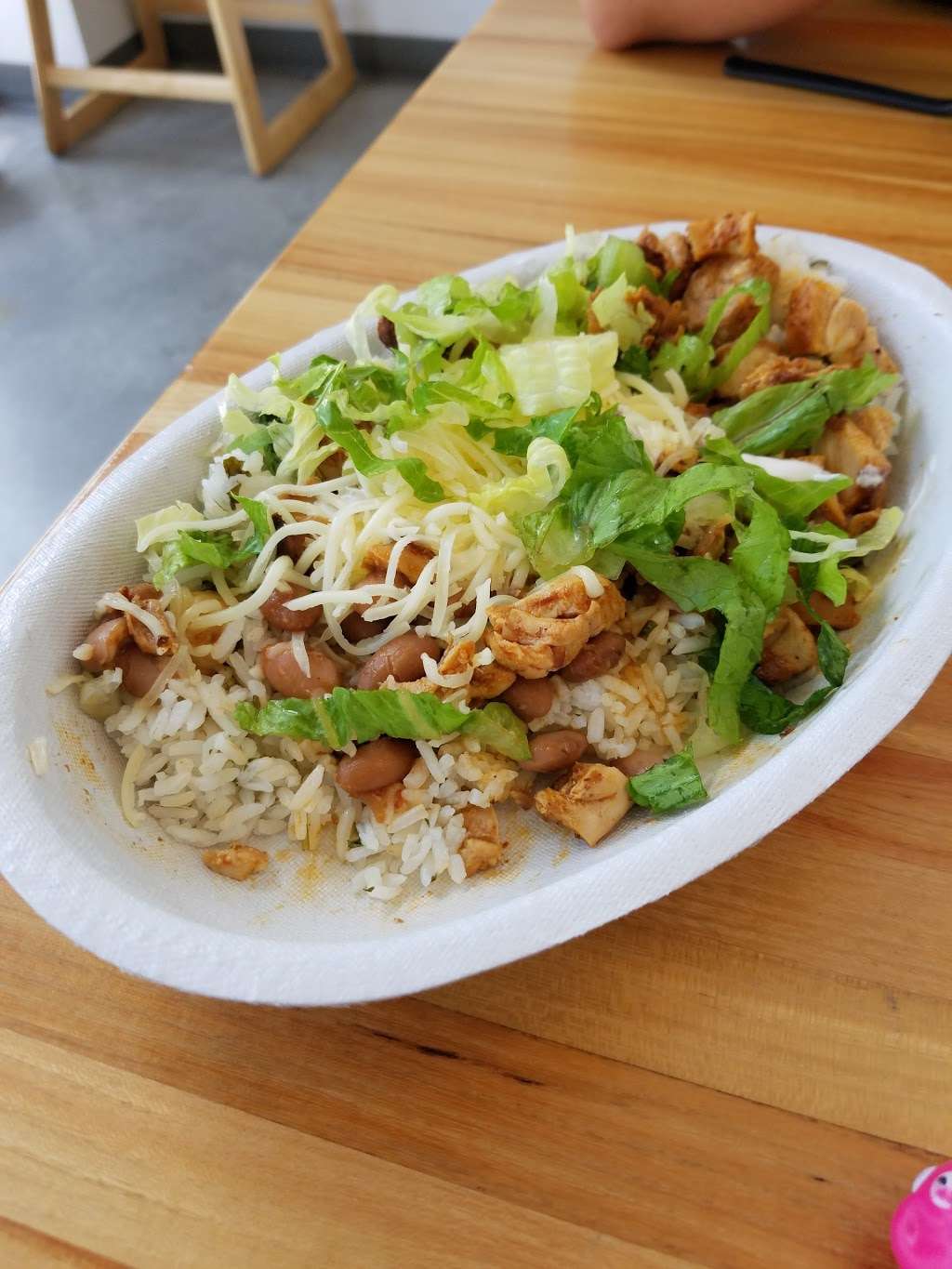 Chipotle Mexican Grill | 4323 NE Chouteau Trafficway, Kansas City, MO 64117, USA | Phone: (816) 459-9892