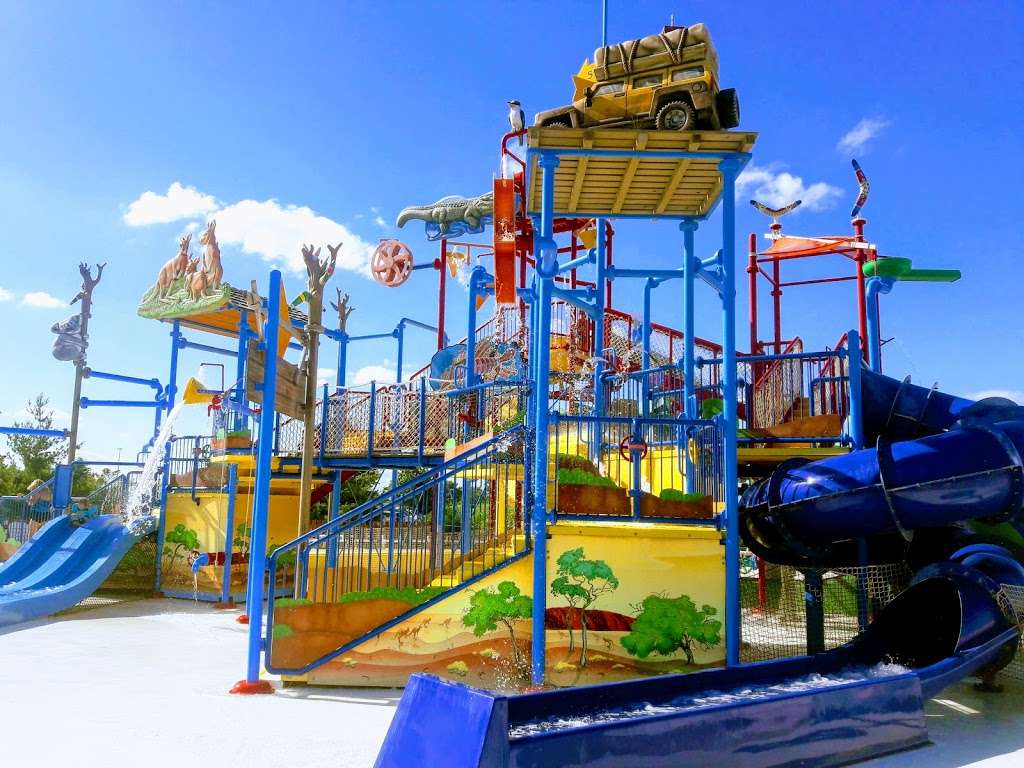 Raging Waves Waterpark | 4000 N Bridge St, Yorkville, IL 60560, USA | Phone: (630) 882-6575