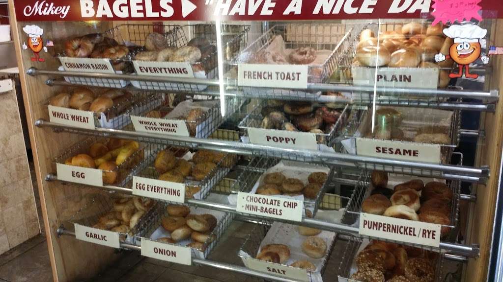 Mikey Bagels | 7420 Amboy Rd, Staten Island, NY 10307, USA | Phone: (718) 984-9700