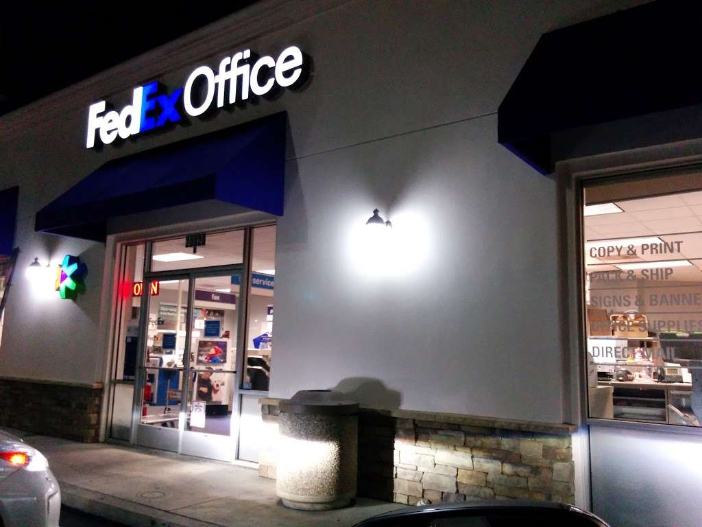 FedEx Office Print & Ship Center | 20820 S Avalon Blvd, Carson, CA 90746, USA | Phone: (310) 538-5781