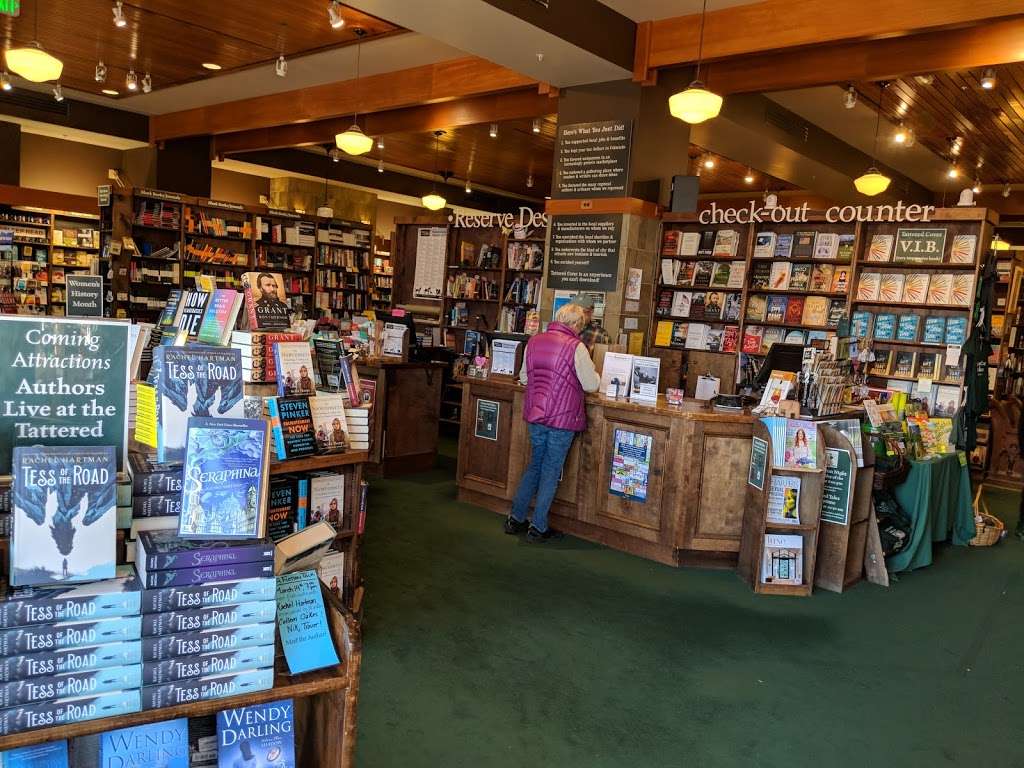 Tattered Cover Aspen Grove | 7301 S Santa Fe Dr, Littleton, CO 80129, USA | Phone: (303) 470-7050