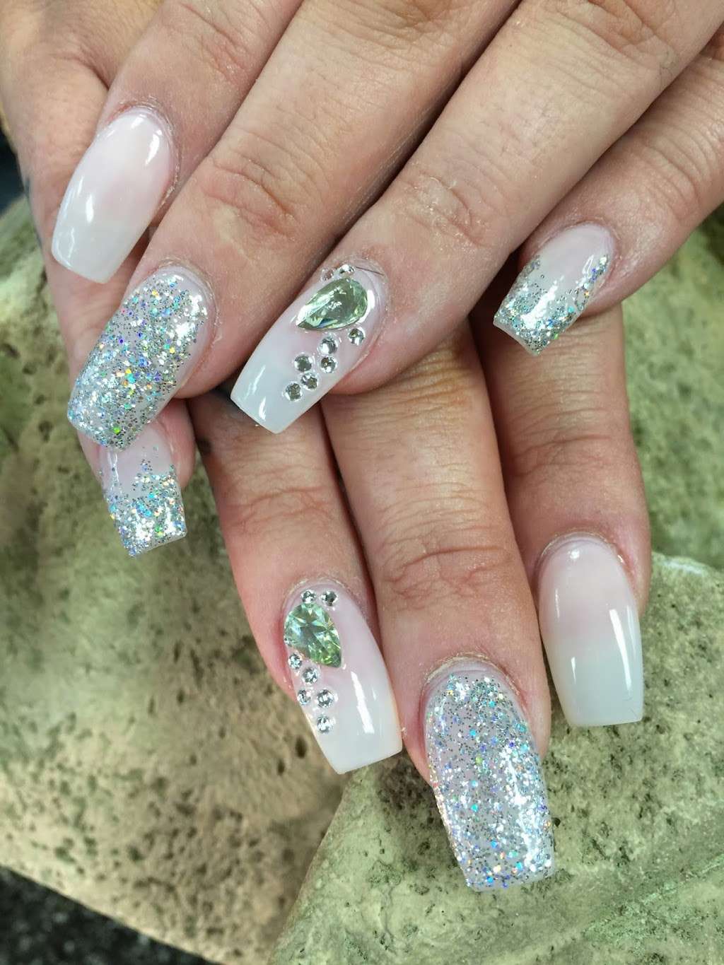 OMG Nails | 5565 NW Barry Rd, Kansas City, MO 64154, USA | Phone: (816) 505-1200