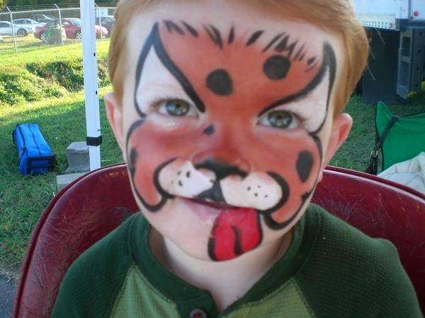 Baytown Face Painters and Balloon Artist | 3106 Ferry Rd, Baytown, TX 77520, USA | Phone: (423) 994-9228