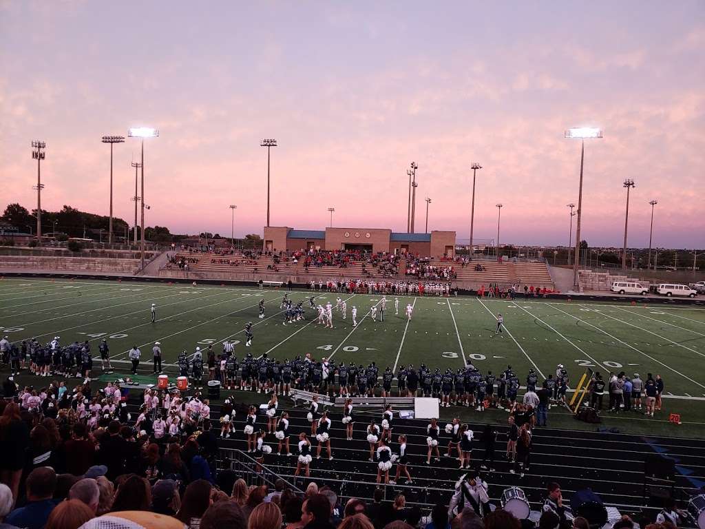 Blue Valley District Stadium | 6001 W 159th Terrace, Stilwell, KS 66085, USA