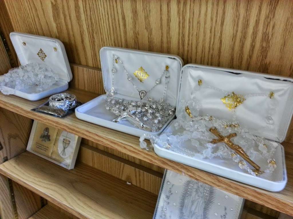 Holy Apostles Religious Goods | 5211 Bull Valley Rd, McHenry, IL 60050, USA | Phone: (815) 385-5673