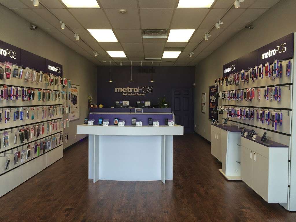 MetroPCS Authorized Dealer | 411 US-69, Kansas City, MO 64119, USA | Phone: (816) 490-6647