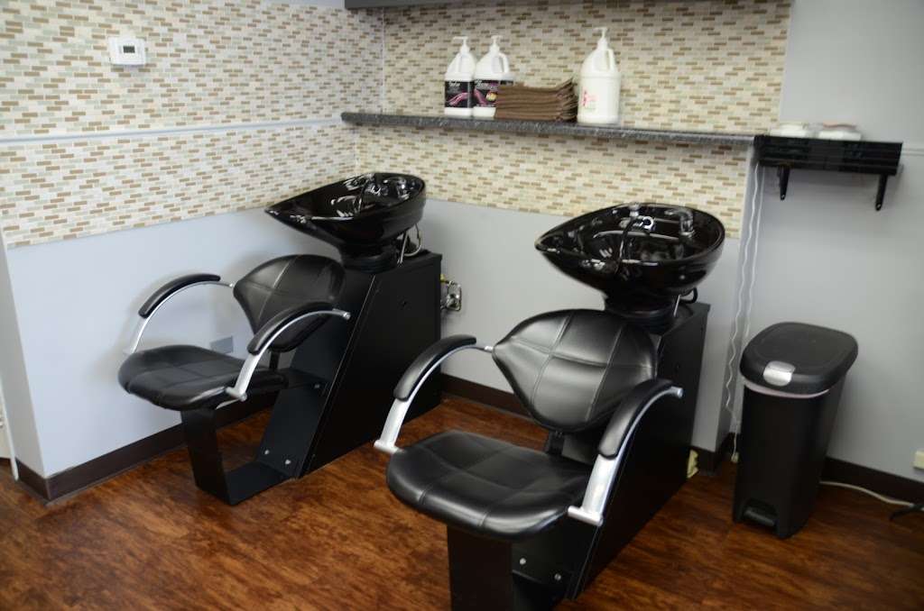 Skys Hair & Nail Salon | 12265 Walker Rd, Lemont, IL 60439, USA | Phone: (708) 288-5779