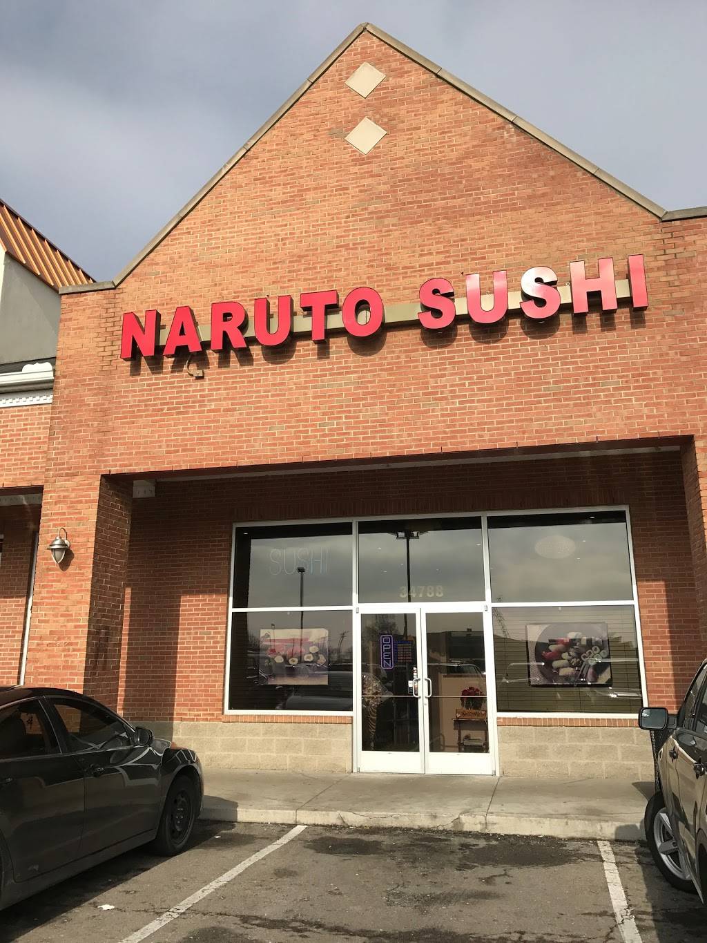 Naruto Sushi | 34788 Van Dyke Ave, Sterling Heights, MI 48312, USA | Phone: (586) 977-0123