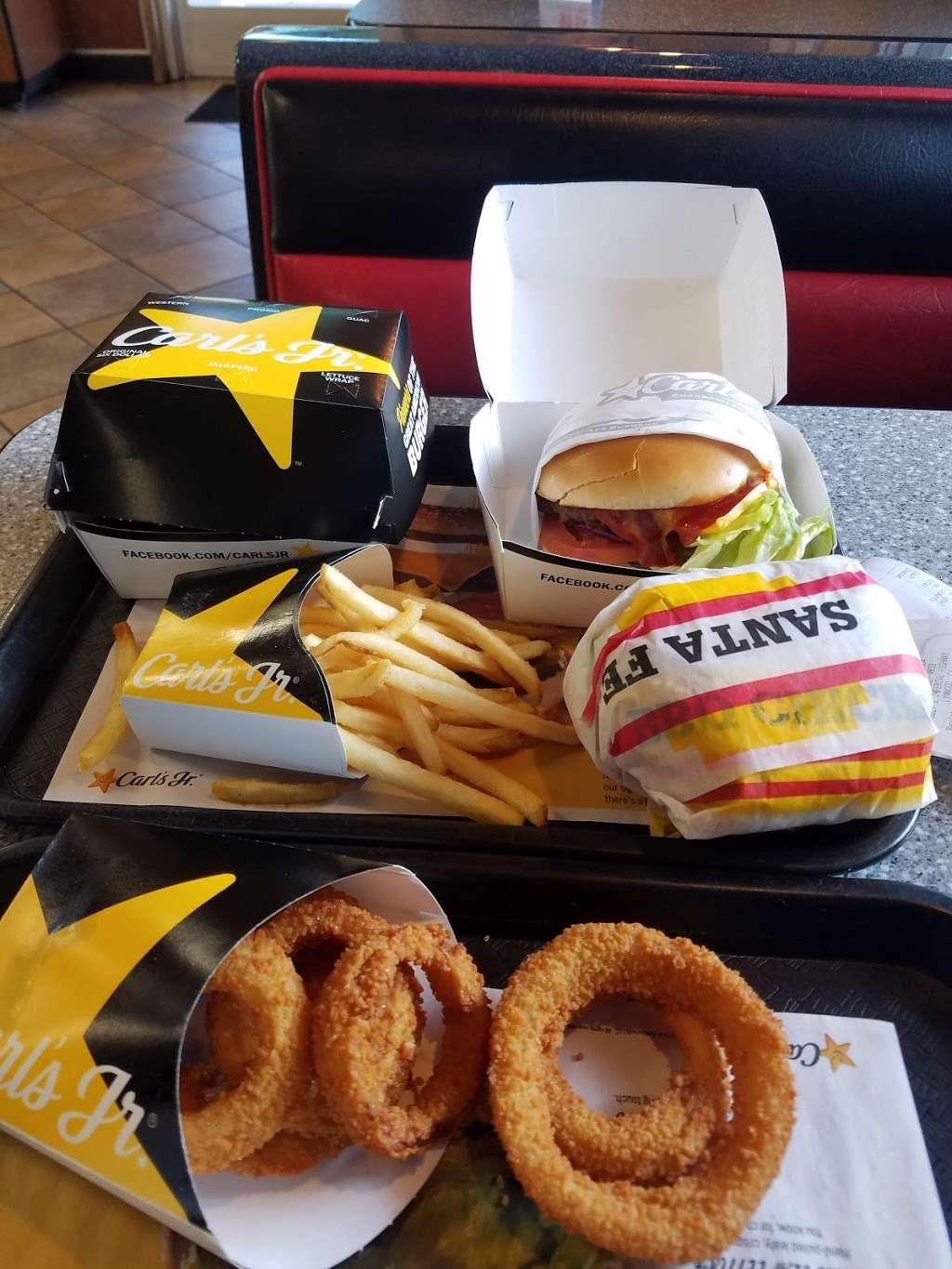 Carls Jr. | 3621 E Imperial Hwy, Lynwood, CA 90262, USA | Phone: (310) 631-4833