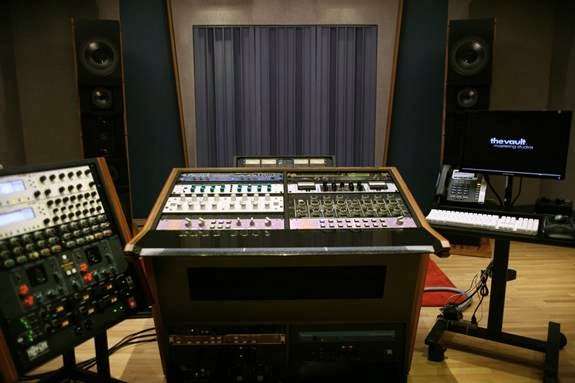 The Vault Mastering Studios | 5th Floor, 545 W 45th St, New York, NY 10036, USA | Phone: (212) 965-0100