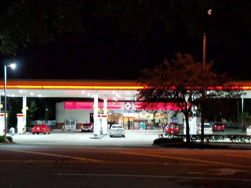Shell | 14000 Town Loop Blvd, Orlando, FL 32837, USA | Phone: (407) 240-1126