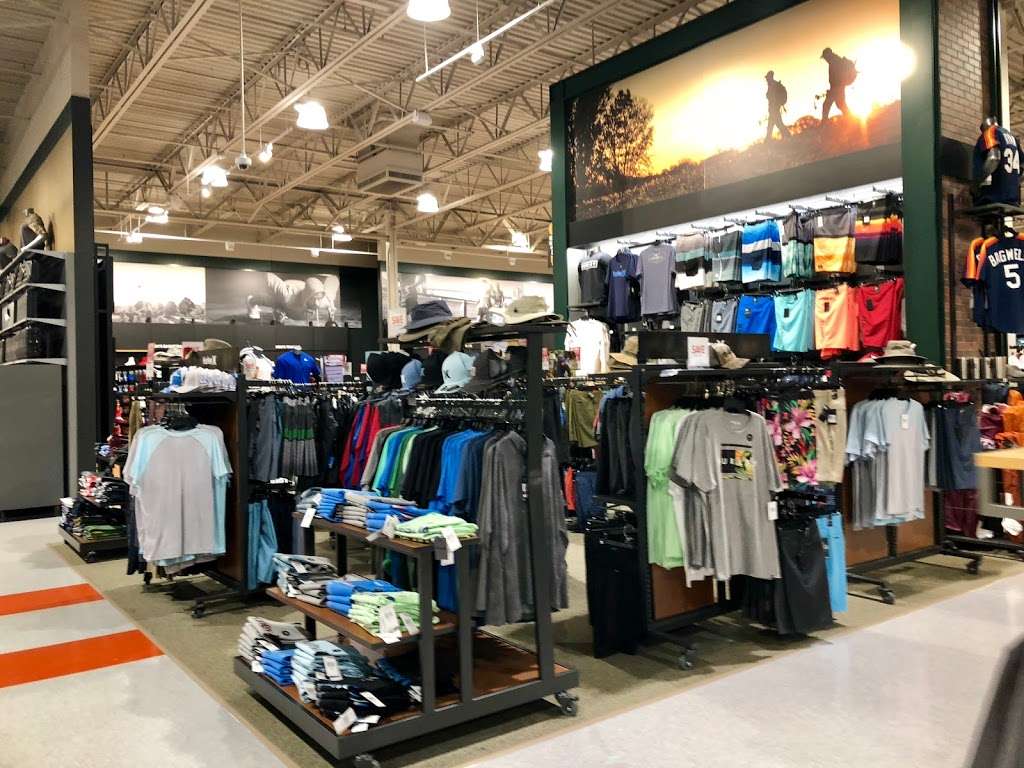 DICKS Sporting Goods | 14359 East Sam Houston Pkwy N, Houston, TX 77044, USA | Phone: (281) 677-4483