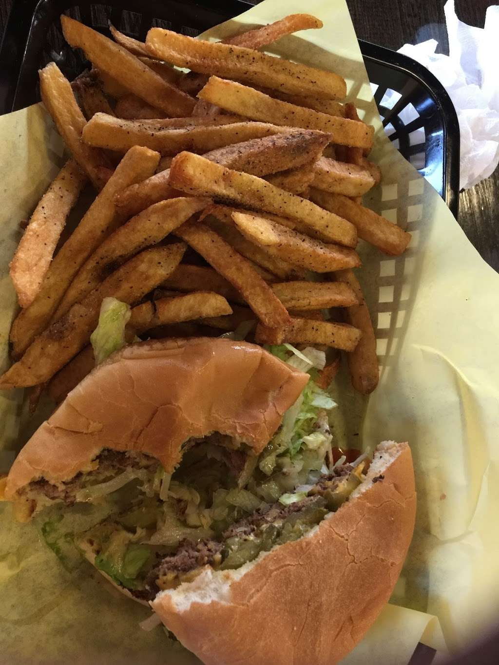 Jimmys Burgers | 4141 W Wheatland Rd, Dallas, TX 75237, USA | Phone: (972) 283-6061