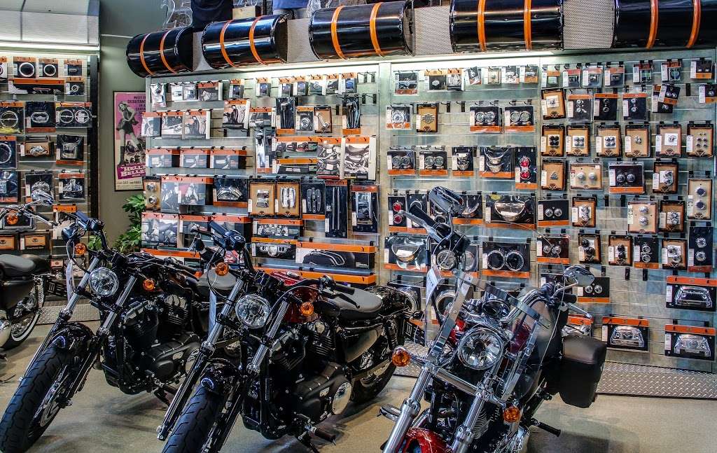 Rocky Mountain Harley-Davidson | 2885 W County Line Rd, Littleton, CO 80129, USA | Phone: (303) 703-2885