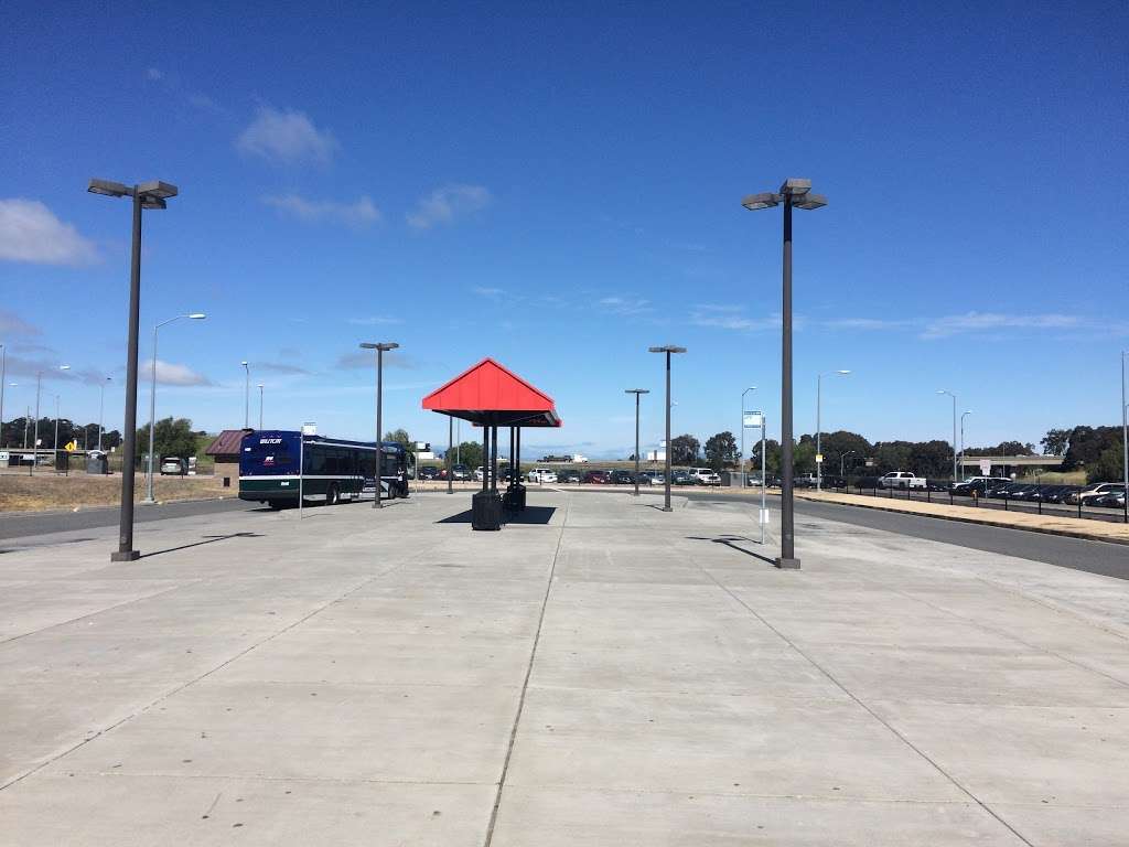 BikeLink eLocker : Hercules Transit Center | Willow Ave, Hercules, CA 94547, USA | Phone: (888) 540-0546