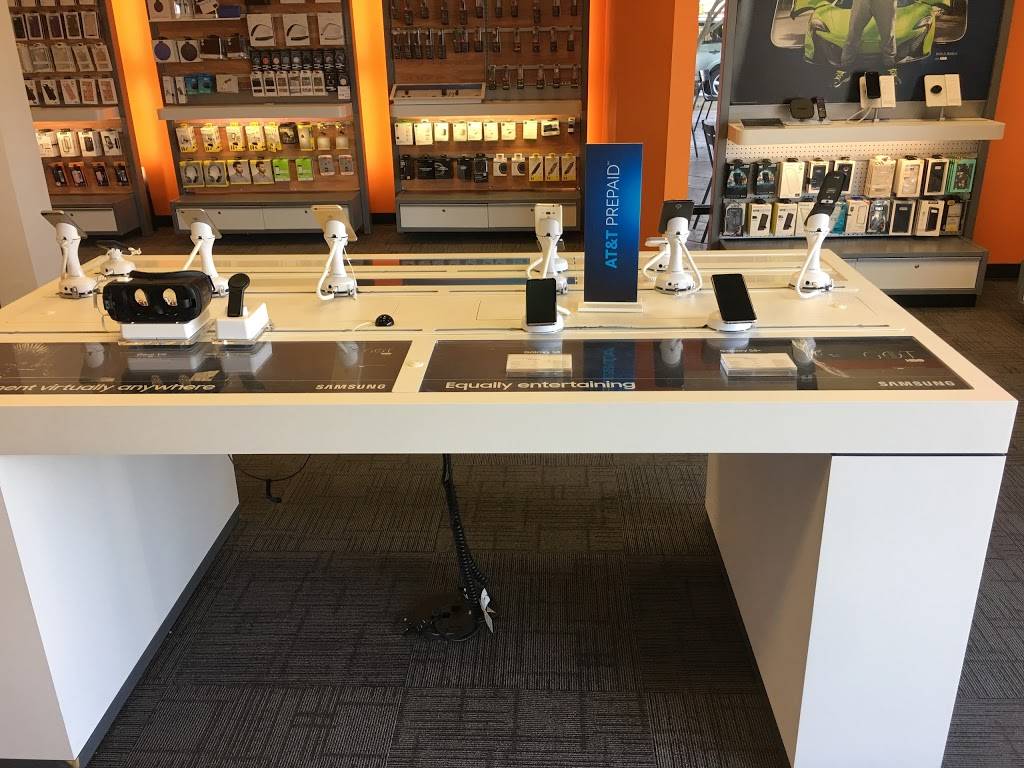 AT&T Store | 175 W Shaw Ave Suite 101, Clovis, CA 93612, USA | Phone: (559) 322-3310