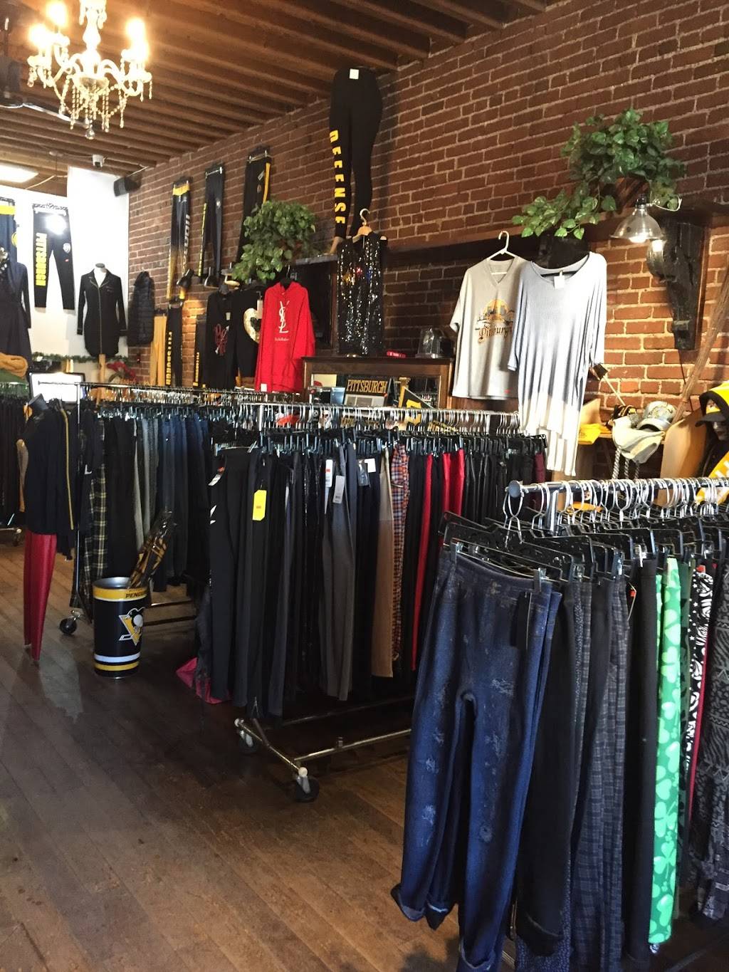 4J Leggings Boutique | 1814 Penn Ave, Pittsburgh, PA 15222, USA | Phone: (412) 390-5674