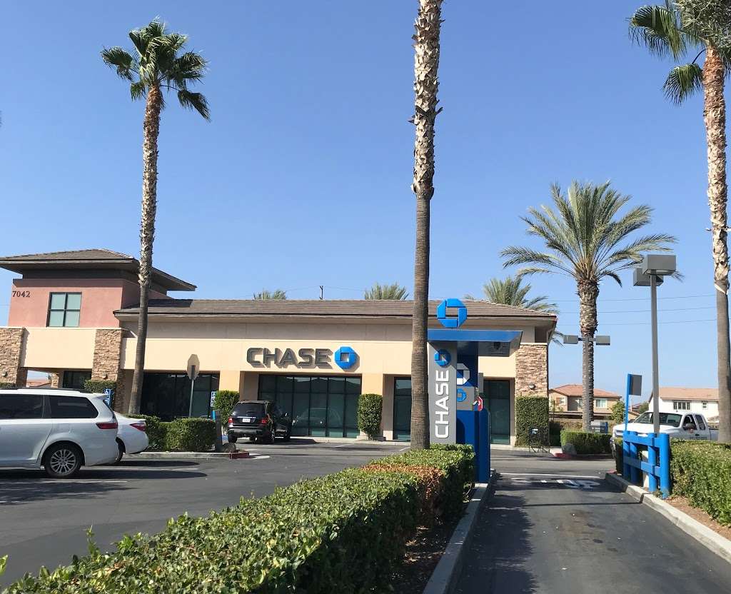 Chase ATM | 7042 Archibald Ave, Corona, CA 92880, USA | Phone: (951) 817-9764