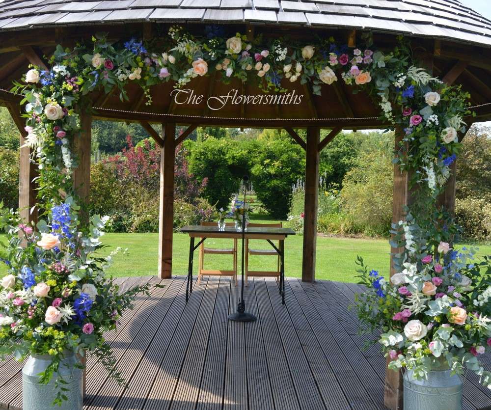 The Flowersmiths | 198 Canon Ln, Wateringbury, Maidstone ME18 5PH, UK | Phone: 01622 246018