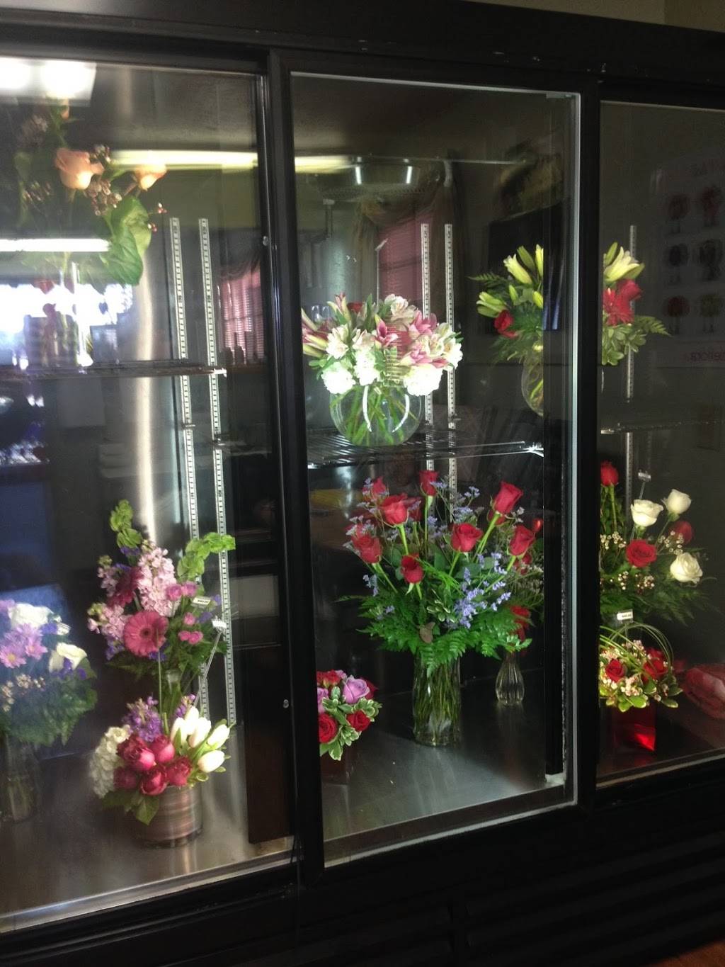 Allen Flower Shop | 102 E Main St, Allen, TX 75002, USA | Phone: (972) 727-3268