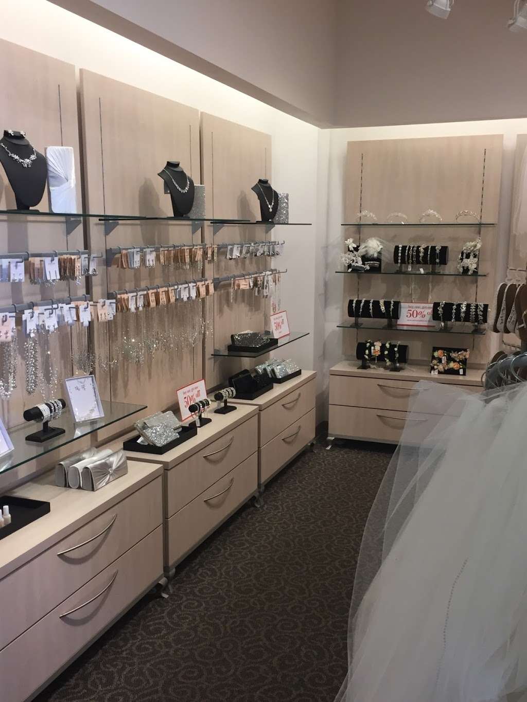 Davids Bridal - Pickup Only | 200 S Creasy Ln Suite 2070, Lafayette, IN 47905, USA | Phone: (765) 588-4709