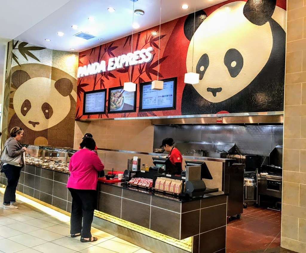 Panda Express | 122 Hawthorn Center, Vernon Hills, IL 60061, USA | Phone: (847) 918-9829