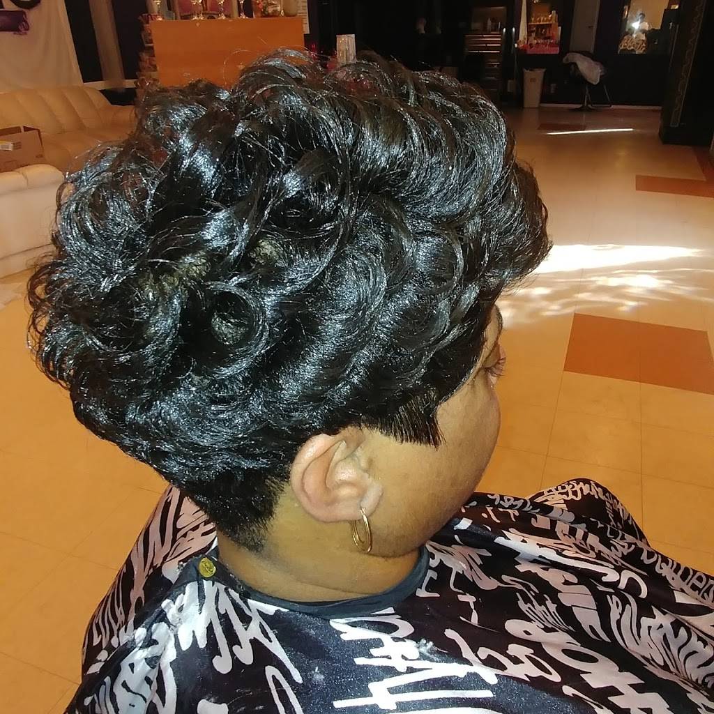 A Touch of Magic Hair Salon | 4305 Wichita St, Fort Worth, TX 76119, USA | Phone: (817) 535-6505