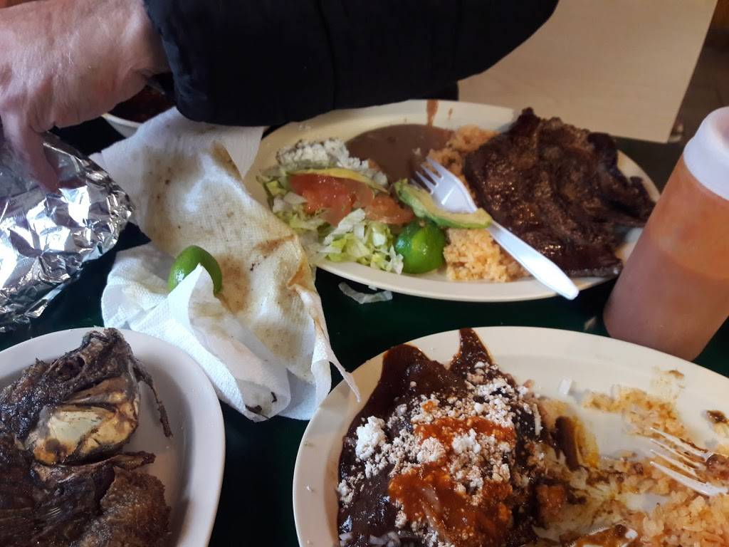 Don Becerra Taqueria | 249 E Club Blvd #227, Durham, NC 27704, USA | Phone: (919) 220-8311