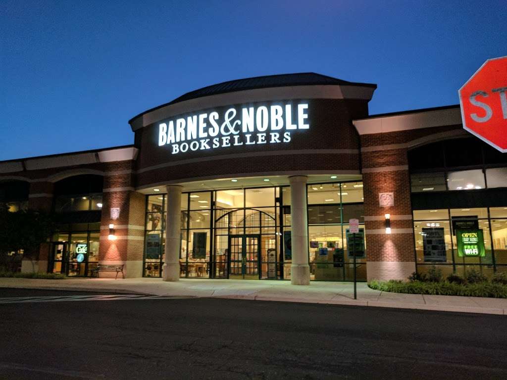 Barnes & Noble | 1271 Knapp Rd, North Wales, PA 19454, USA | Phone: (215) 699-3099