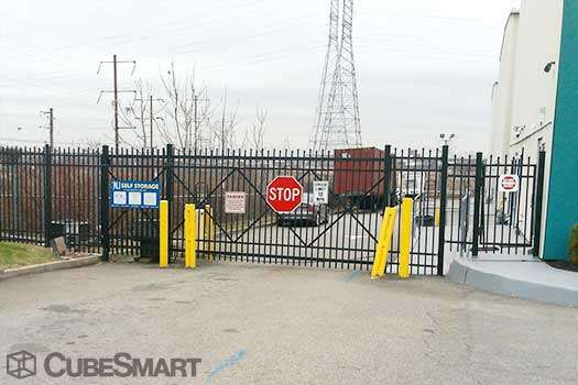 NJ Self Storage | 2425 Tonnelle Ave, North Bergen, NJ 07047, USA | Phone: (201) 392-9270