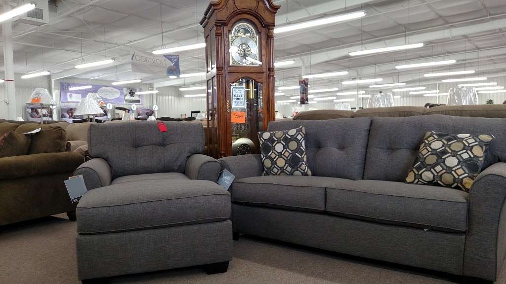 Fowlers Fine Furniture | 912 Walton Way, Richmond, MO 64085, USA | Phone: (816) 776-2555