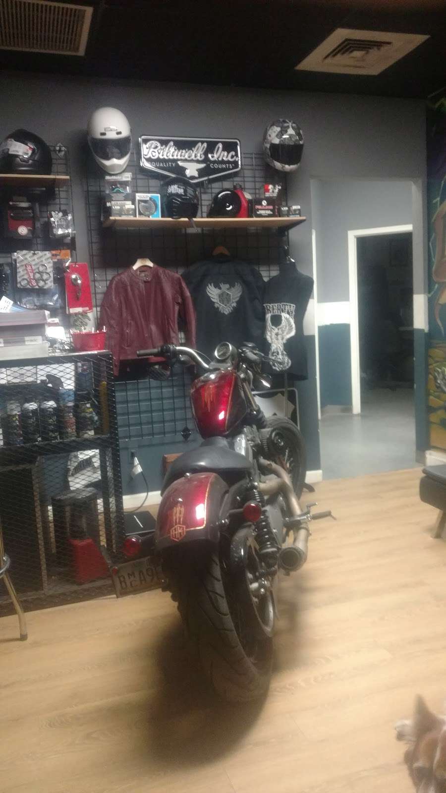 HeadKace Motorcycles | 415 S McClintock Dr Suite 6, Tempe, AZ 85281, USA | Phone: (480) 557-5223