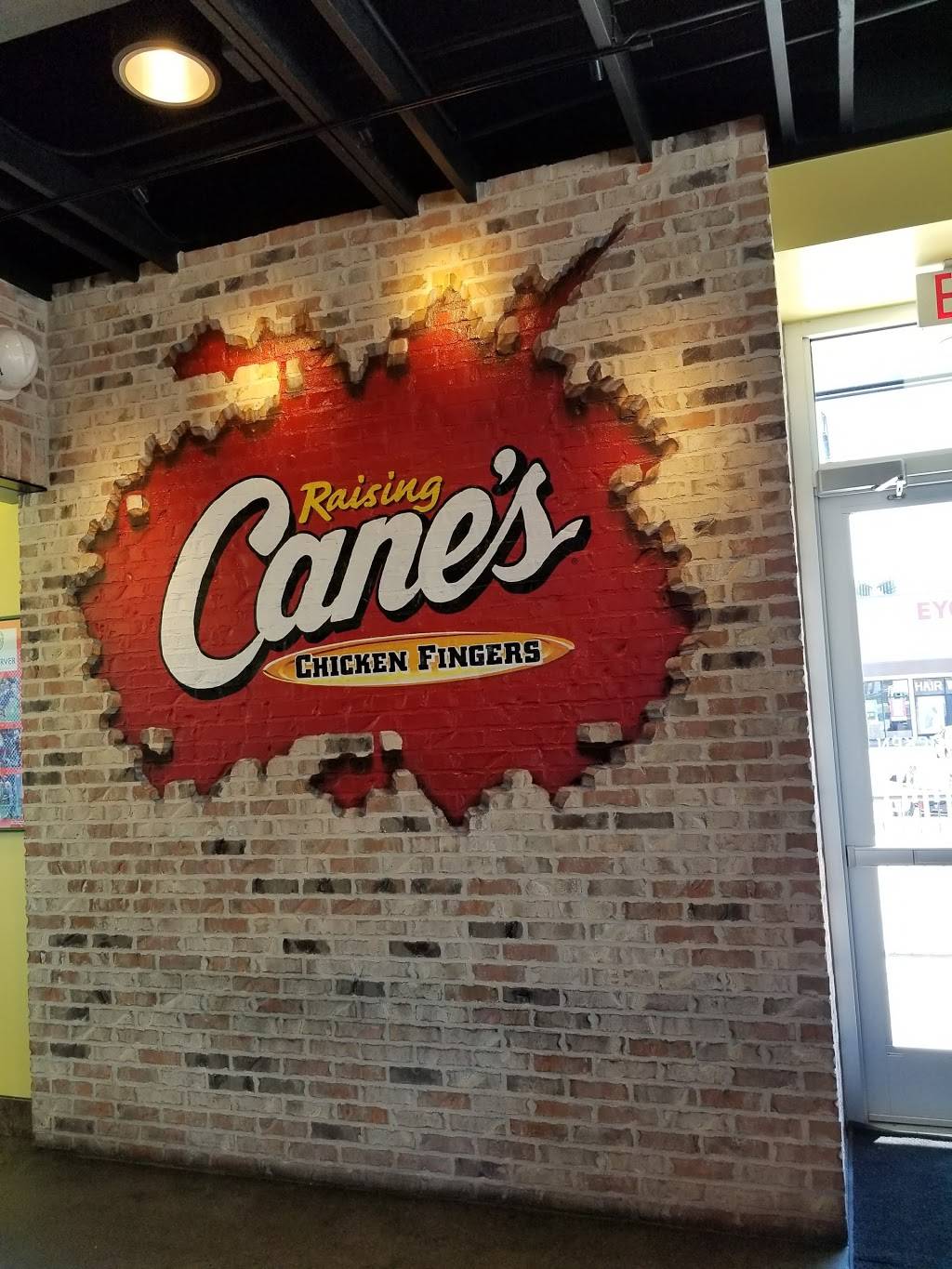 Raising Canes Chicken Fingers | 4740 Chef Menteur Hwy, New Orleans, LA 70126, USA | Phone: (504) 948-9582