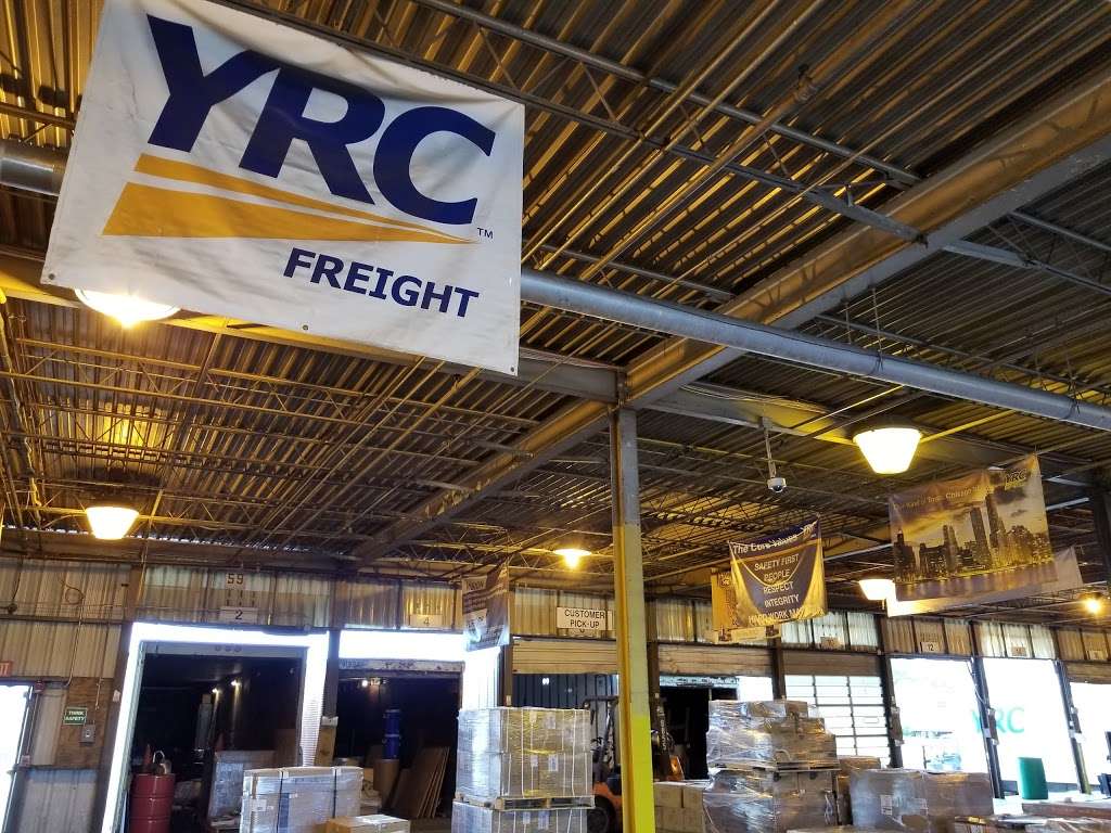 YRC Freight | 1000 Chaddick Dr, Wheeling, IL 60090, USA | Phone: (847) 459-6880