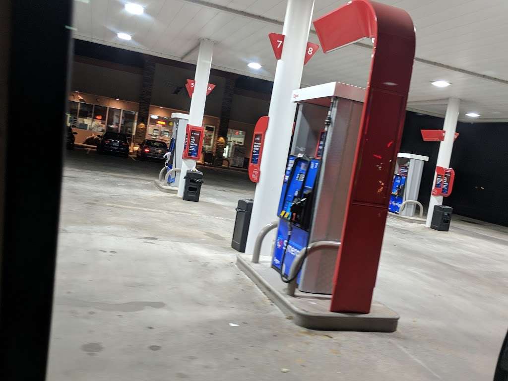 Exxon THE EXPRESS 2 | 11302 Space Center Blvd, Houston, TX 77059, USA | Phone: (281) 991-1957