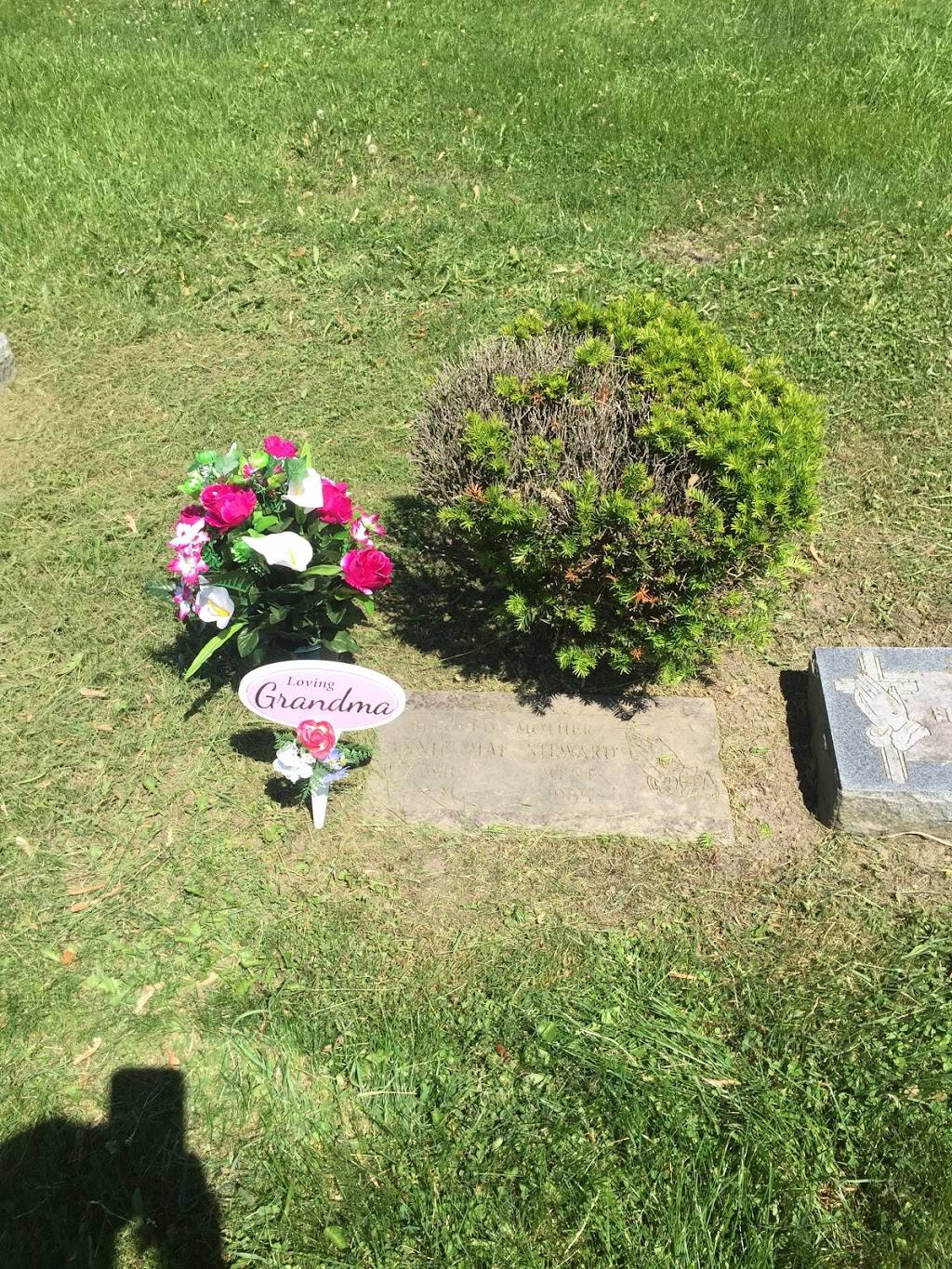 Glen Oaks Cemetery Inc | 4301 Roosevelt Rd, Hillside, IL 60162, USA | Phone: (708) 344-5600