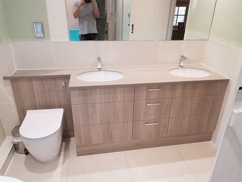 SDS Bathroom Design & Installation | 183 Woodlands Rd, Ditton, Aylesford ME20 6HA, UK | Phone: 07590 058379