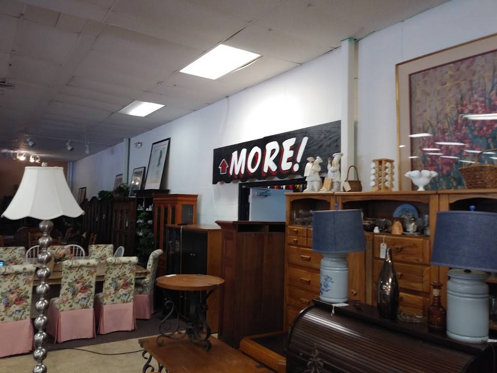 THE FURNITURE BIZ | 9513 E Washington St, Indianapolis, IN 46229, USA | Phone: (317) 783-4500