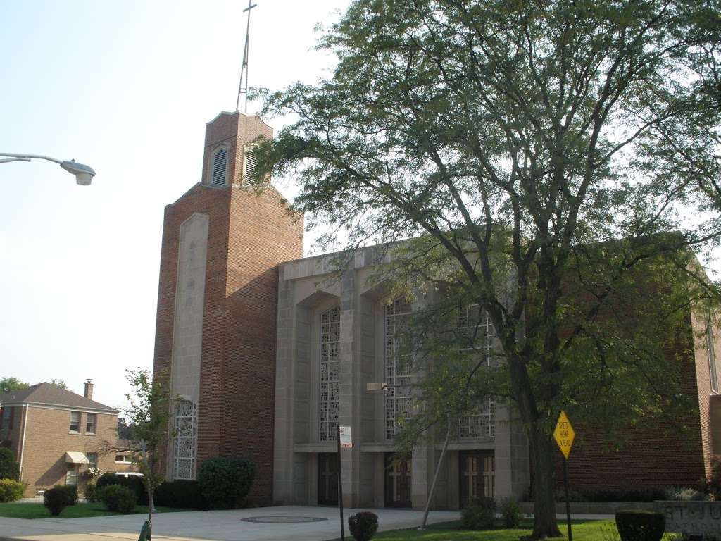 Saint Juliana Catholic Church | 7201 N Oketo Ave, Chicago, IL 60631, USA | Phone: (773) 631-4127
