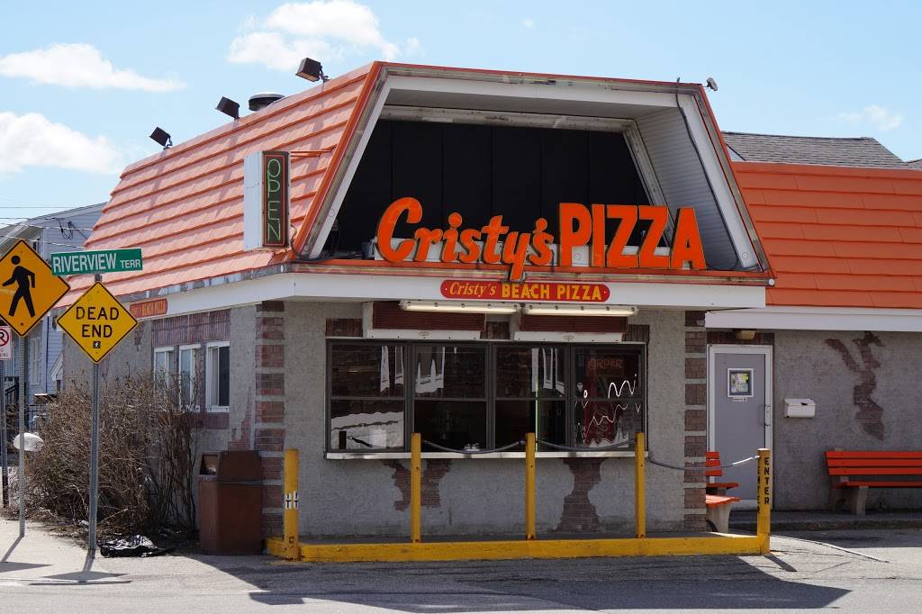 Cristys Pizza | 1 Riverview Terrace, Hampton, NH 03842, USA | Phone: (603) 929-4496